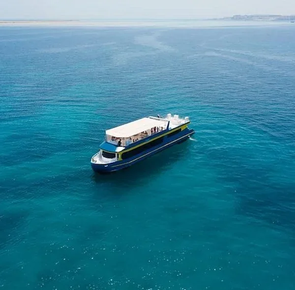 Paradise Sun Marine Semi-Submarine — Hurghada & The Red Sea